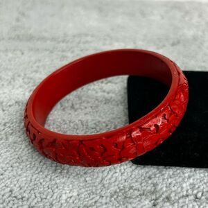 Vtg Hand-carved Bangle Bracelet Women's Red Cinnabar Deep Carved Chinese Floral